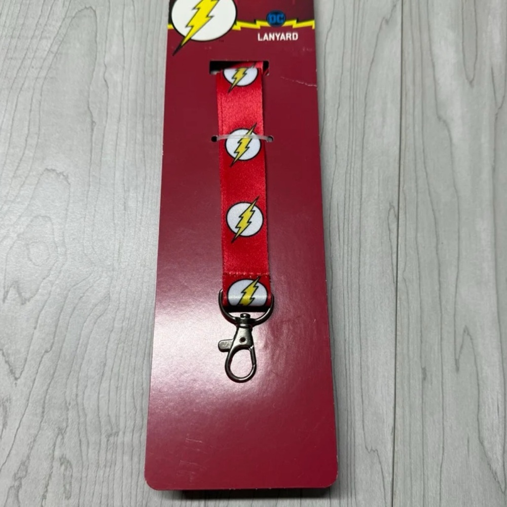 DC Flash Lanyard